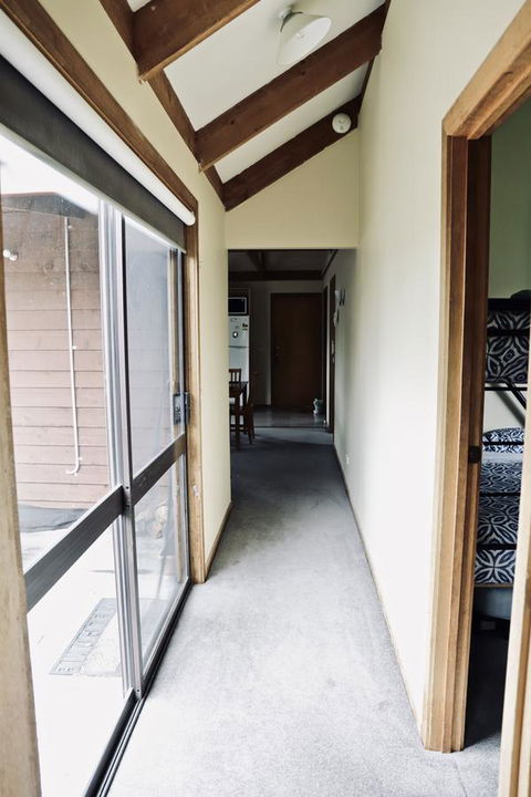 Red Ceder Cottage - Great Ocean Road - Port Campbell - Tourism Brisbane 20