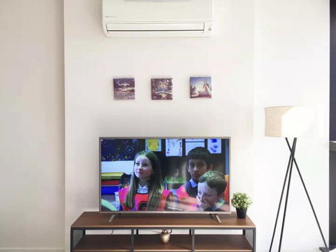 CBD Spacious 3 Bedrooms-Breathtaking View Gym Pool - Brisbane Tourism 40