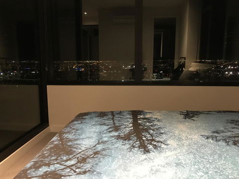 CBD Spacious 3 Bedrooms-Breathtaking View Gym Pool - Brisbane Tourism 12