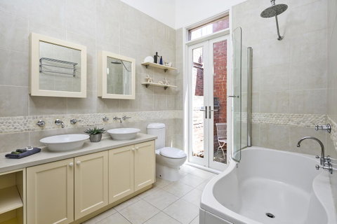 Windermere Fitzroy - Rejuvenate Stays - Brisbane Tourism 5