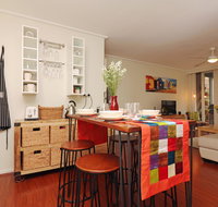 Colour Pop Fitzroy - 3 bedroom pet friendly - Tourism Brisbane
