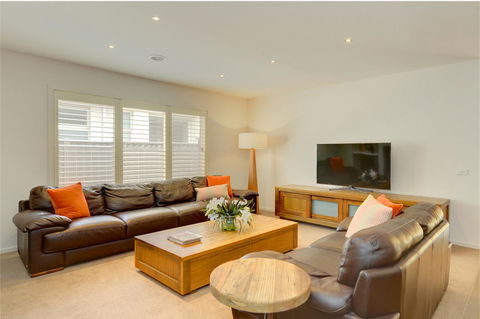 Newington Lakehouse - Tourism Brisbane 9