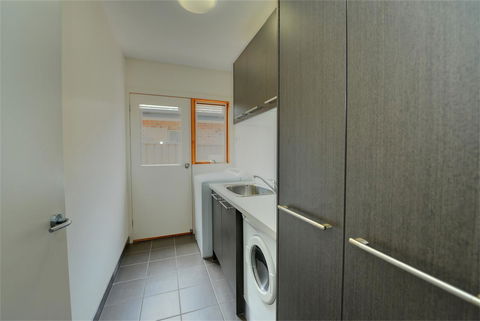 Newington Lakehouse - Tourism Brisbane 3