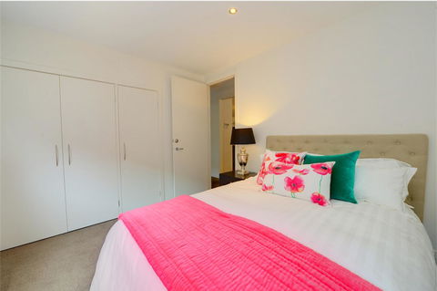 Newington Lakehouse - Tourism Brisbane 12