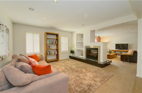 Newington Lakehouse - Tourism Brisbane 8