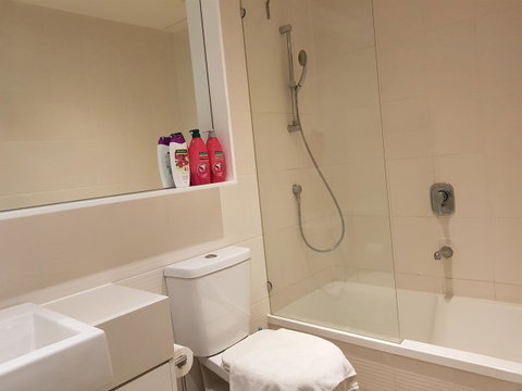 ReadySet Apartments At Southbank One - Brisbane Tourism 3