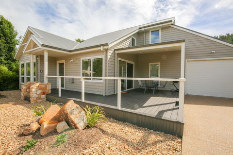 Amber Mist Villa Two - Tourism Brisbane 5