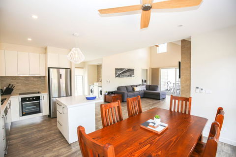 Amber Mist Villa Two - Tourism Brisbane 15