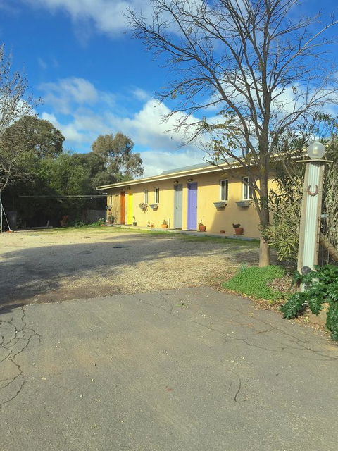 The Albion Motel Castlemaine - Tourism Brisbane 7