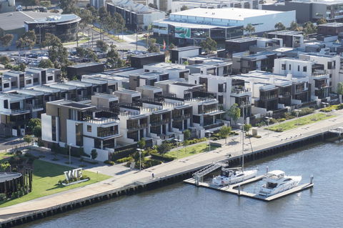 Auzzie Apartments Docklands, Melbourne - Tourism Brisbane 23