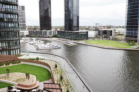 Auzzie Apartments Docklands, Melbourne - Tourism Brisbane 20