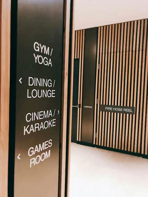 Auzzie Apartments Docklands, Melbourne - Tourism Brisbane 4