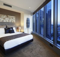 Melbourne Luxury Collection - Brisbane Tourism
