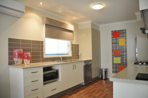 National Hotel Complex Bendigo - Tourism Brisbane 24