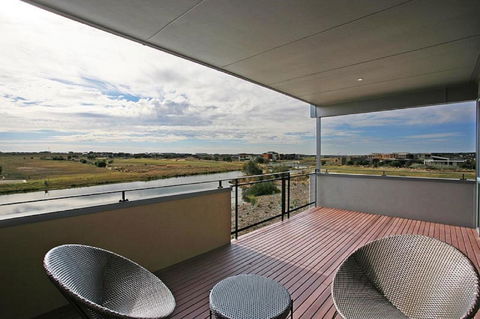 1 Pebble Place - Tourism Brisbane 14