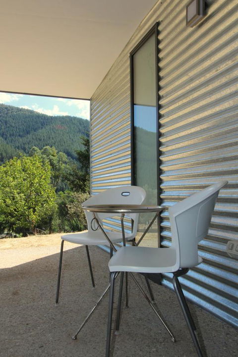 3 Bells Alpine Cottage - Brisbane Tourism 1