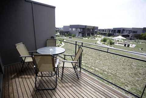 Torquay Golf Retreats - Pool, Beach, Tennis, Golf - Brisbane Tourism 6