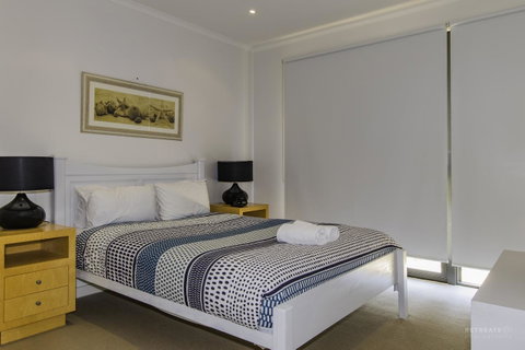 Torquay Golf Retreats - Pool, Beach, Tennis, Golf - Brisbane Tourism 8