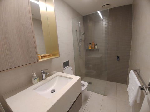 Camberwell Burke Road Apartment - Tourism Brisbane 9