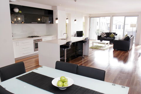 104 On Merri Apartments - Tourism Brisbane 7