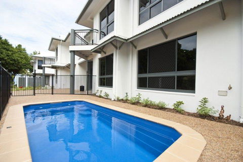 Woodville Beach Townhouse 6 - Tourism Brisbane 5