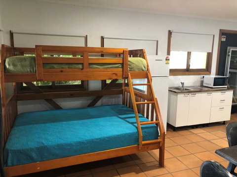 Captain Cook Holiday Village 1770 - Tourism Brisbane 27