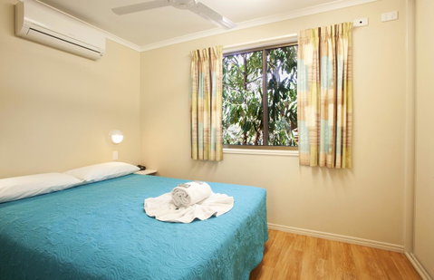 Captain Cook Holiday Village 1770 - Tourism Brisbane 11