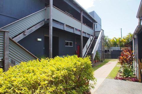 Backpackers At 1770 - Tourism Brisbane 18