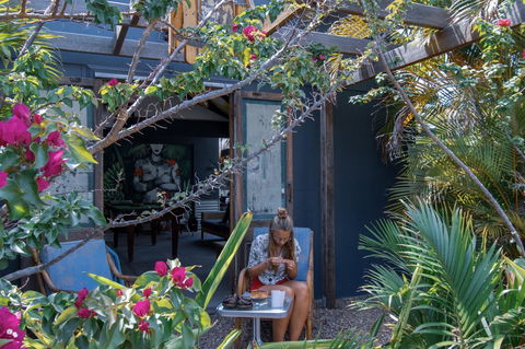 Backpackers At 1770 - Tourism Brisbane 1