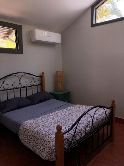 Backpackers At 1770 - Tourism Brisbane 8