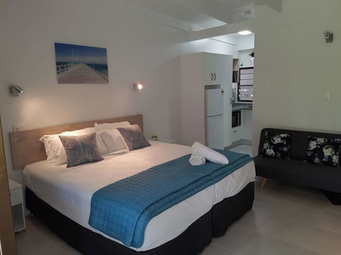Amaroo On Mandalay, Magnetic Island - Brisbane Tourism 2