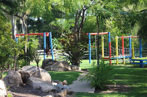 Amaroo On Mandalay, Magnetic Island - Brisbane Tourism 36