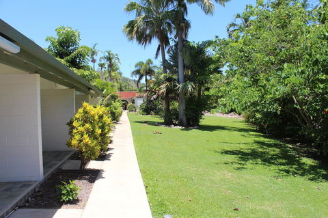Amaroo On Mandalay, Magnetic Island - Brisbane Tourism 37