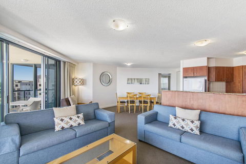 Mantra Mooloolaba Beach - Tourism Brisbane 18