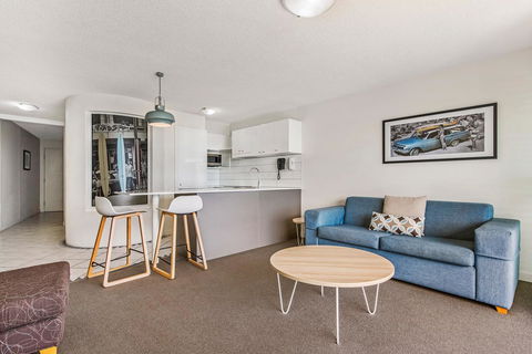 Mantra Mooloolaba Beach - Tourism Brisbane 5