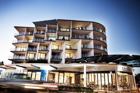 Ocean Views Resort Caloundra - Tourism Brisbane 1