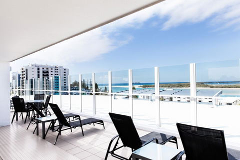 Ocean Views Resort Caloundra - Tourism Brisbane 9