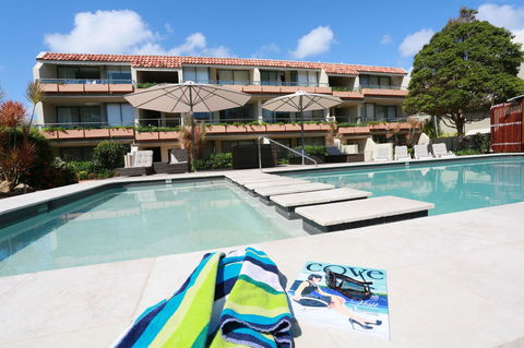 Hotel Laguna - Tourism Brisbane 10