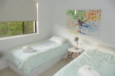 Myuna Holiday Apartments - Brisbane Tourism 12