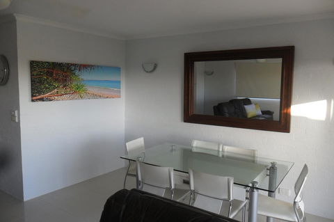 Myuna Holiday Apartments - Brisbane Tourism 9