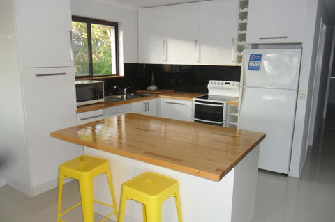 Myuna Holiday Apartments - Brisbane Tourism 13