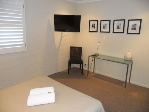 Myuna Holiday Apartments - Brisbane Tourism 31