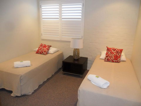 Myuna Holiday Apartments - Brisbane Tourism 43