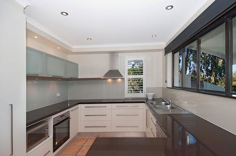 Myuna Holiday Apartments - Brisbane Tourism 22