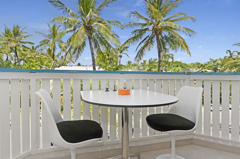 By The Sea Port Douglas - Tourism Brisbane 18