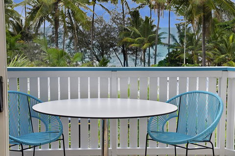 By The Sea Port Douglas - Tourism Brisbane 5