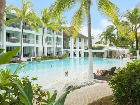 Beach Club Port Douglas Luxury Apartments - Tourism Brisbane 0