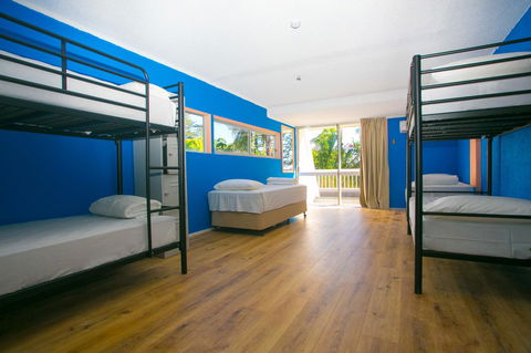 Rainbow Bay Backpackers - Tourism Brisbane 17