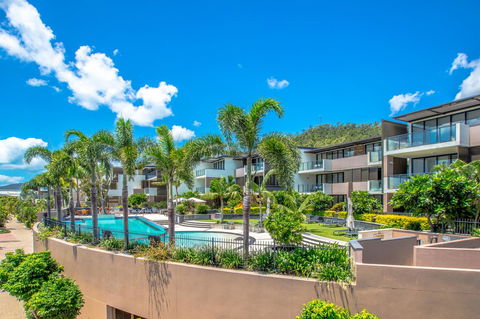 Mirage Whitsundays - Tourism Brisbane 32