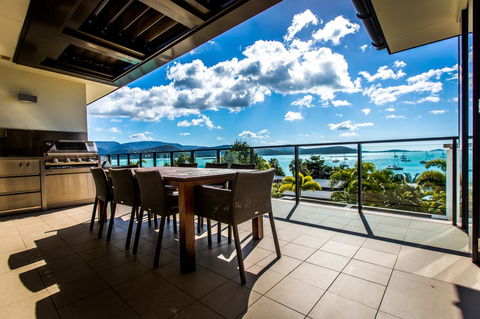 Mirage Whitsundays - Tourism Brisbane 14